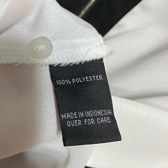 BCX Blouse Light Weight Sheer Partial Zip Blouse Top Shirt Size Small White - Picture 12 of 16